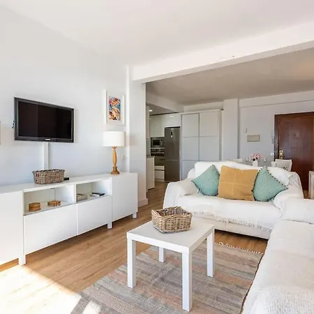 Ensuite Mediterranean Sea Front Apartment Fuengirola