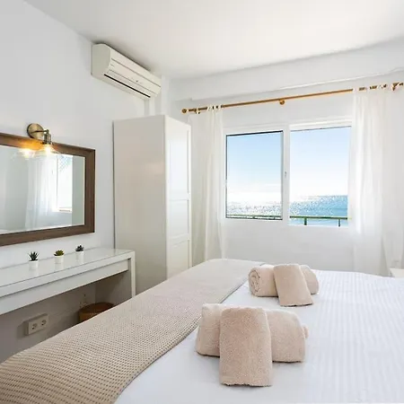 Ensuite Mediterranean Sea Front