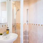 Ensuite Mediterranean Sea Front Фуенхірола