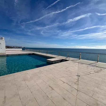 Apartment Ensuite Mediterranean Sea Front *