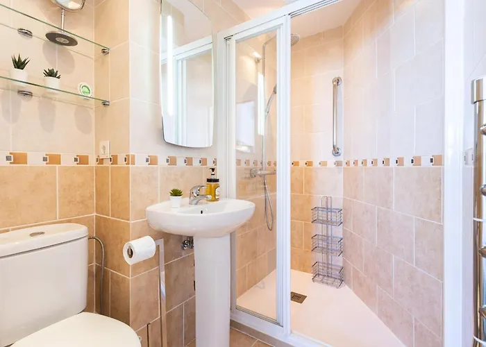 Apartment Ensuite Mediterranean Sea Front Fuengirola