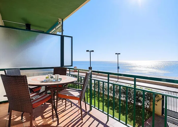 Ensuite Mediterranean Sea Front