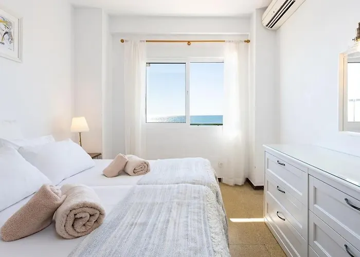 Ensuite Mediterranean Sea Front