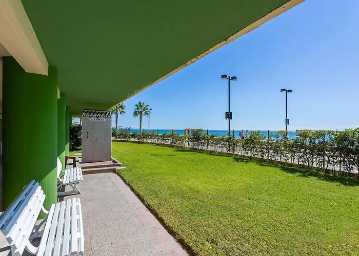 Apartment Ensuite Mediterranean Sea Front Fuengirola
