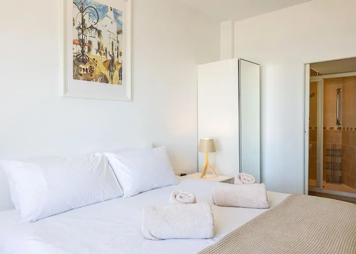 Ensuite Mediterranean Sea Front Apartment *