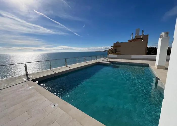 Apartment Ensuite Mediterranean Sea Front Fuengirola