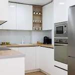 Ensuite Mediterranean Sea Front * فوينخيرولا
