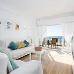 Ensuite Mediterranean Sea Front شقة