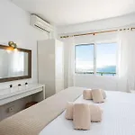 Ensuite Mediterranean Sea Front